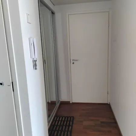 Apartment Tyylikaes Moderni Asunto Keskustan Ja Meren Aeaerellae, Oma Sauna Ja Parveke!